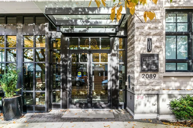 PH4 2089 W 43RD AVENUE - photo 2 of 22