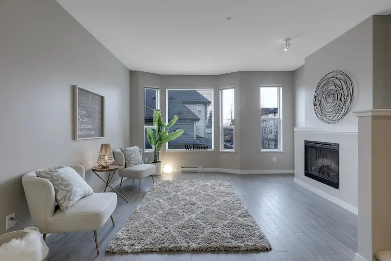 142 7938 209 STREET - photo 4 of 25