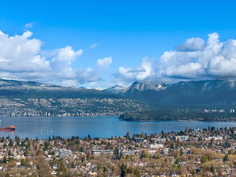 3253 W 21ST AVENUE - photo 1 of 25