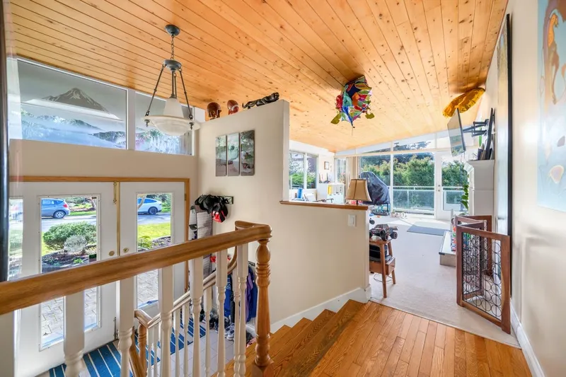 1501 HIGH STREET - photo 4 of 25