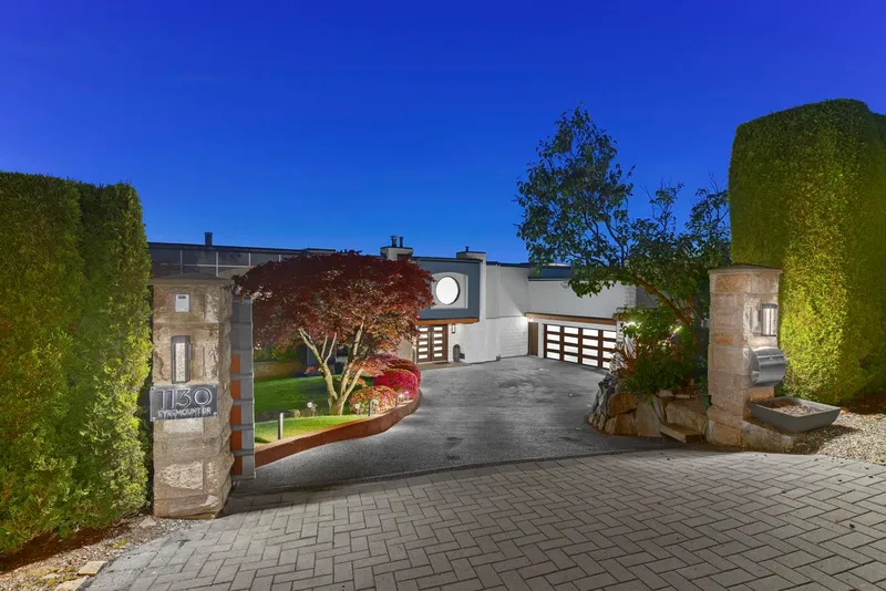 1130 EYREMOUNT DRIVE - photo 2 of 25