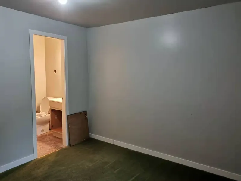 33025 14 AVENUE - photo 2 of 15