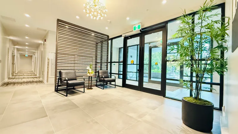 302 6859 CAMBIE STREET - photo 2 of 22