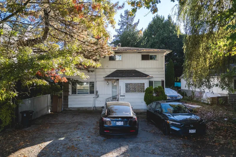 12058 HARRIS ROAD - photo 3 of 23