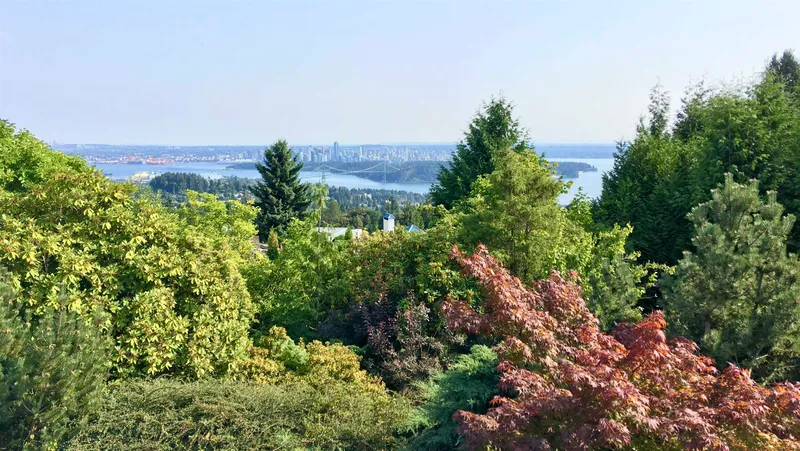 1378 CHARTWELL DRIVE - photo 3 of 13