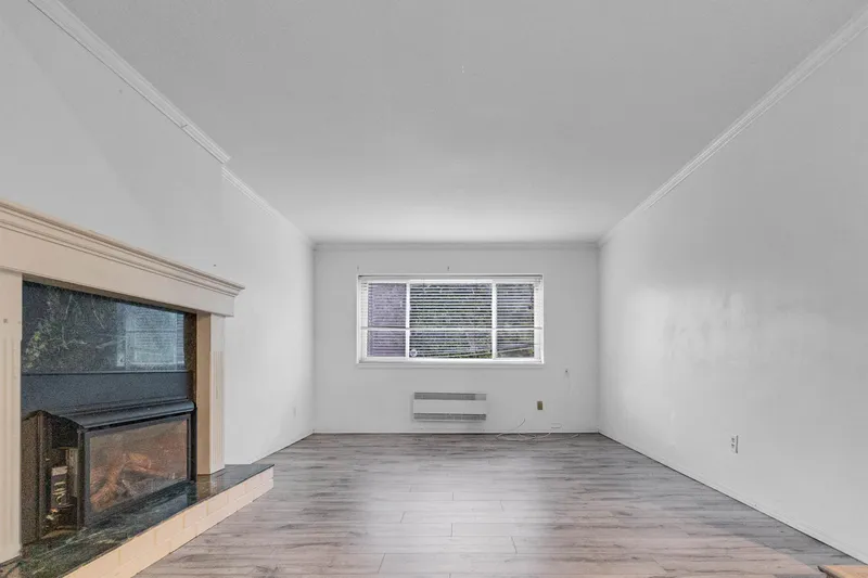 6726 133 STREET - photo 3 of 24