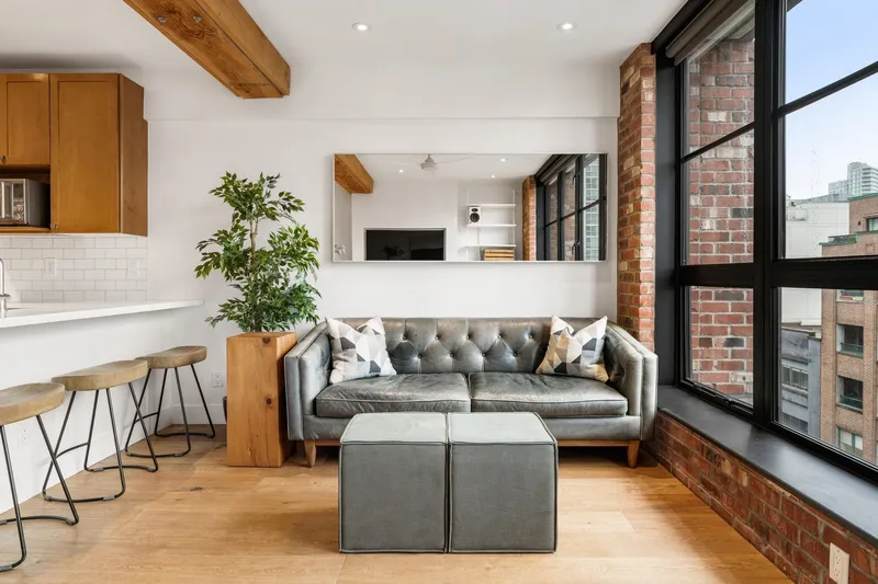 401 1238 HOMER STREET - photo 2 of 25