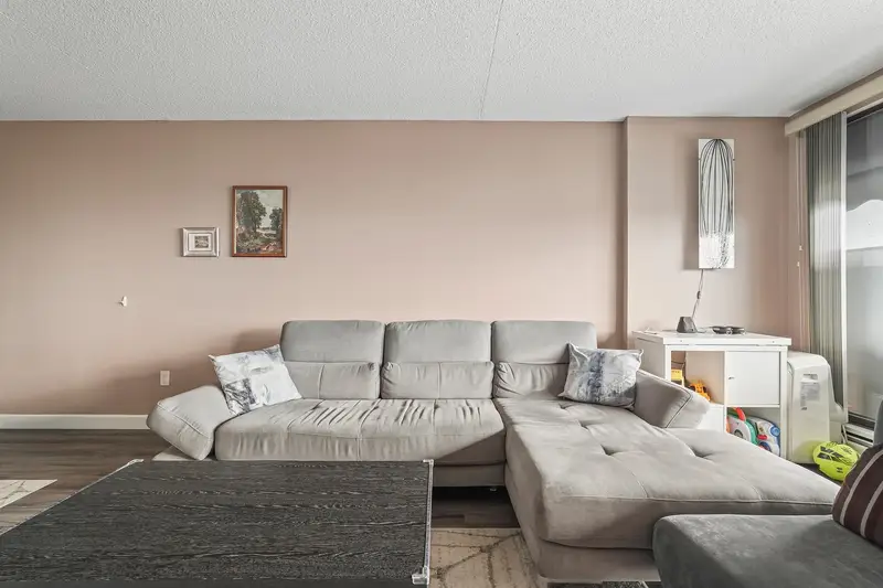 1607 6595 WILLINGDON AVENUE - photo 4 of 25