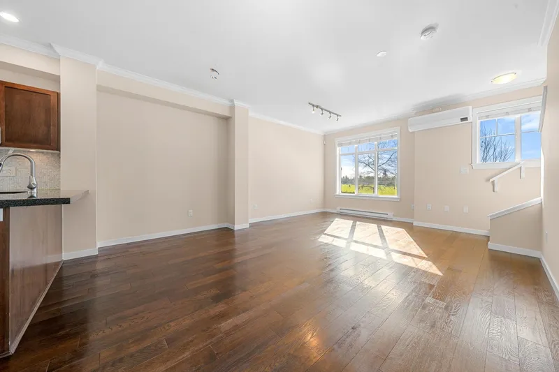 4 9580 ALBERTA ROAD - photo 4 of 25