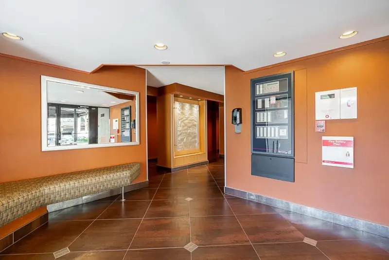 204 1740 COMOX STREET - photo 4 of 25