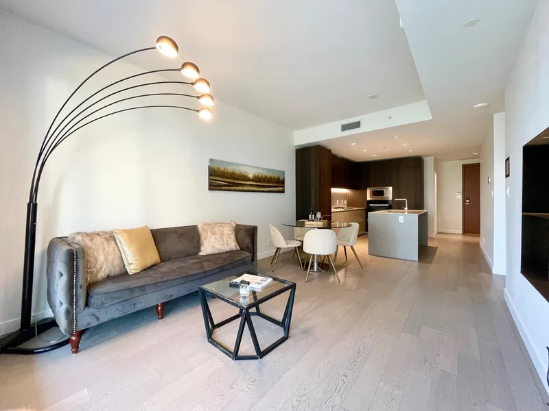 311 6688 PEARSON WAY - photo 3 of 16