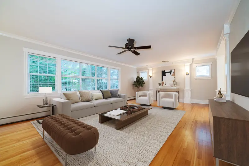 1949 134 STREET - photo 3 of 25