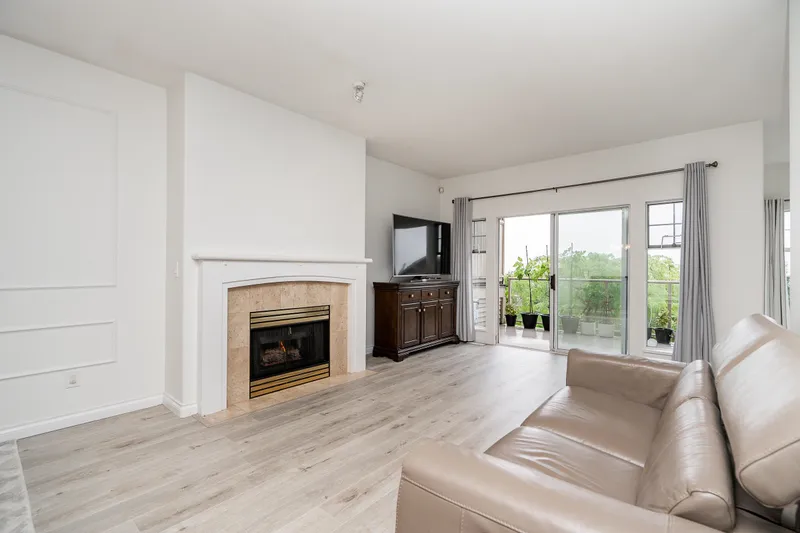 32 2979 PANORAMA DRIVE - photo 4 of 25