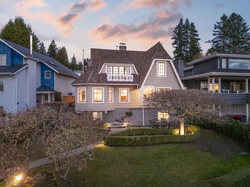 402 BRAND STREET - photo 3 of 25