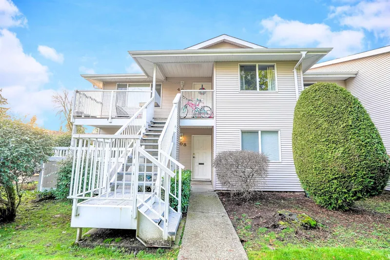 407 13963 72 AVENUE - photo 2 of 20