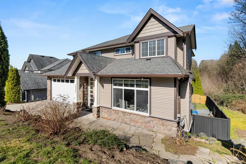 36395 WESTMINSTER DRIVE - photo 2 of 25