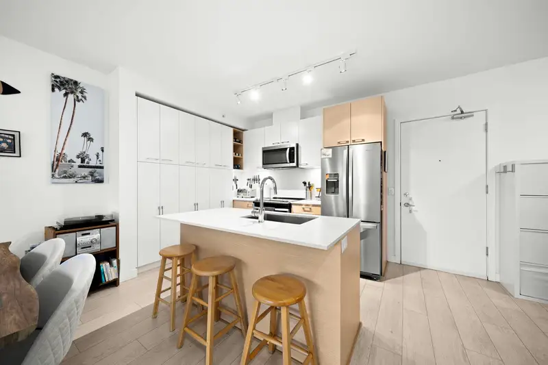 623 13963 105 BOULEVARD - photo 4 of 15