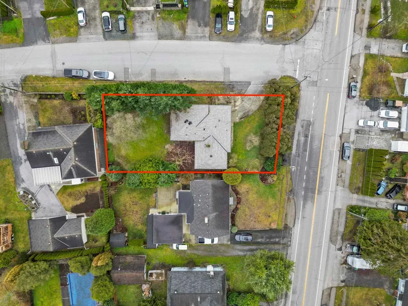 14200 GROSVENOR ROAD - photo 4 of 11