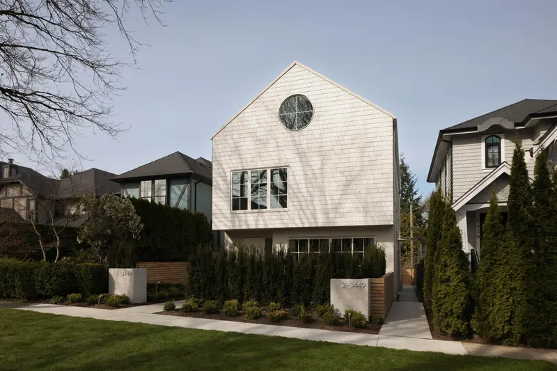 2 3449 W 22ND AVENUE - photo 1 of 25