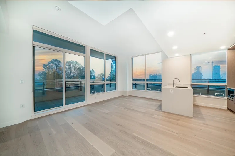 503 5212 CAMBIE STREET - photo 2 of 25