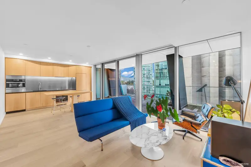 804 1568 ALBERNI STREET - photo 4 of 24