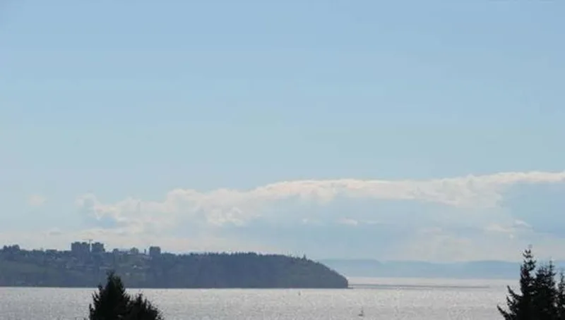 3519 MATHERS AVENUE - photo 2 of 6