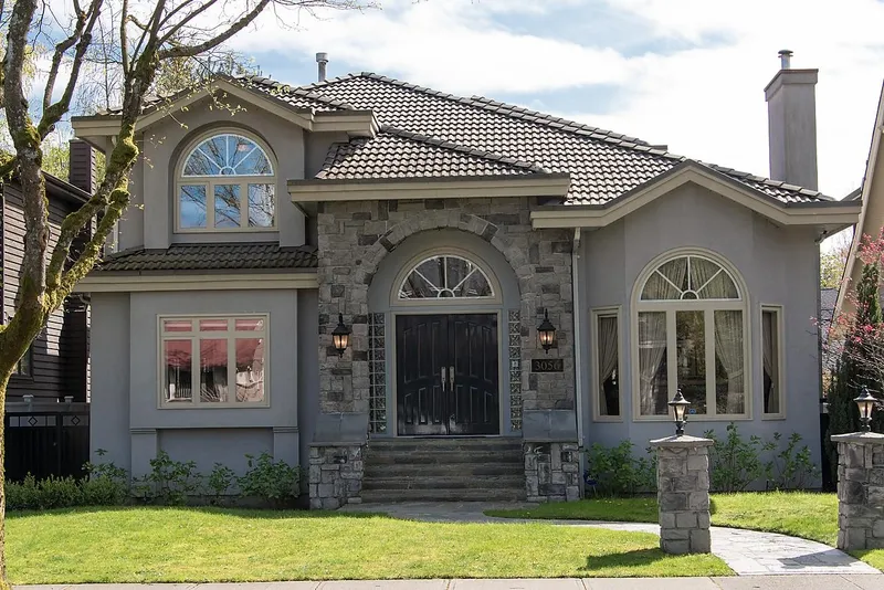 3056 W 11TH AVENUE - photo 1 of 25