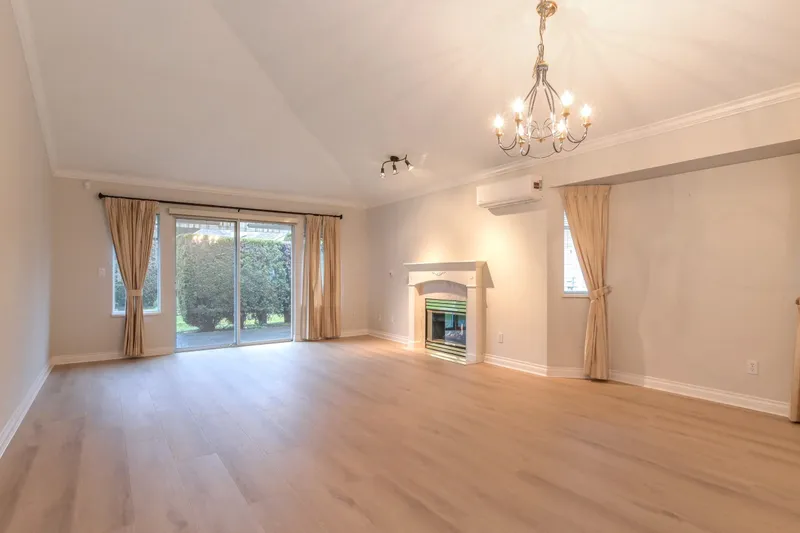 23 9208 208 STREET - photo 4 of 25