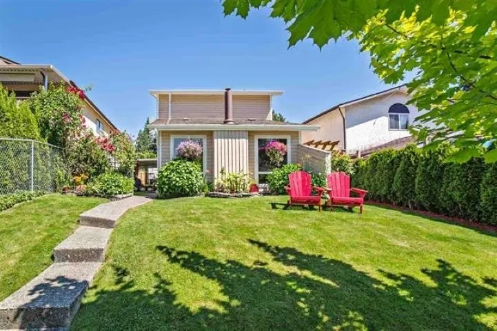 33139 MYRTLE AVENUE - photo 1 of 25