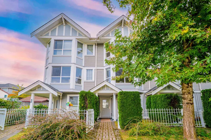 45 7370 STRIDE AVENUE - photo 1 of 23