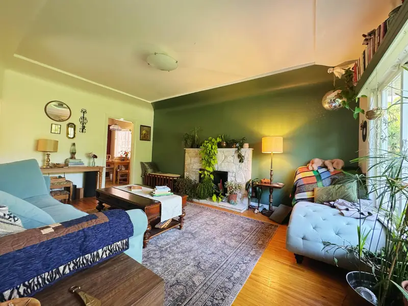 5569 CULLODEN STREET - photo 4 of 20