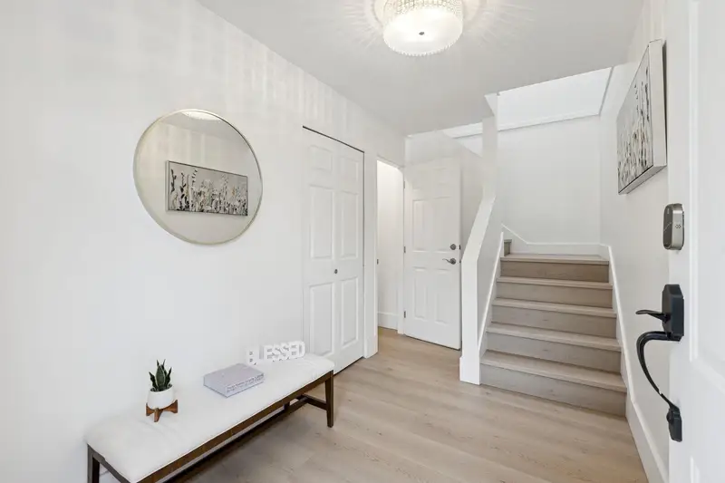 3638 MAGINNIS AVENUE - photo 3 of 25