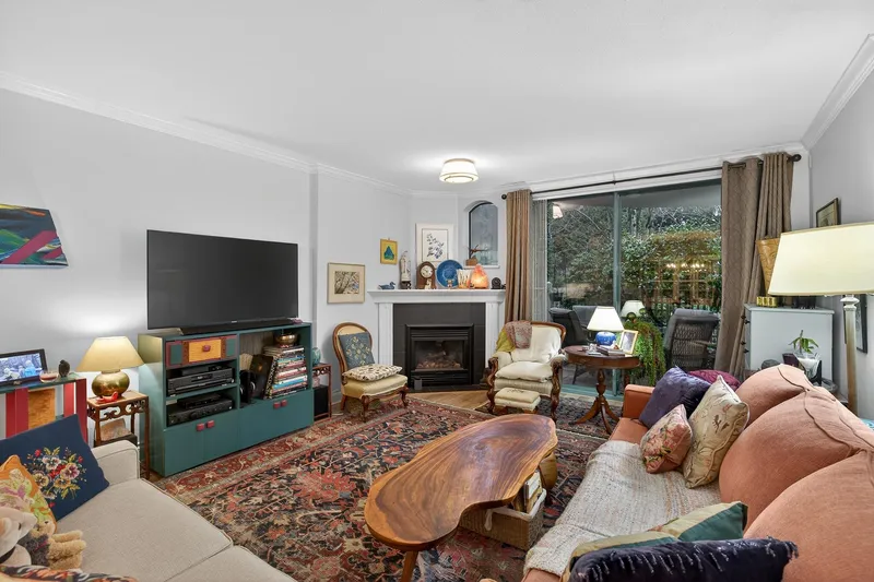 109 1785 MARTIN DRIVE - photo 4 of 25