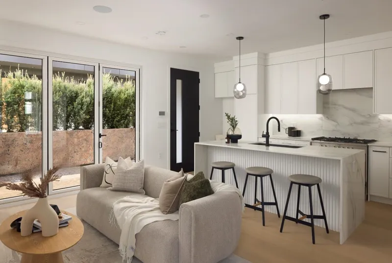 1 421 W 23RD AVENUE - photo 3 of 25