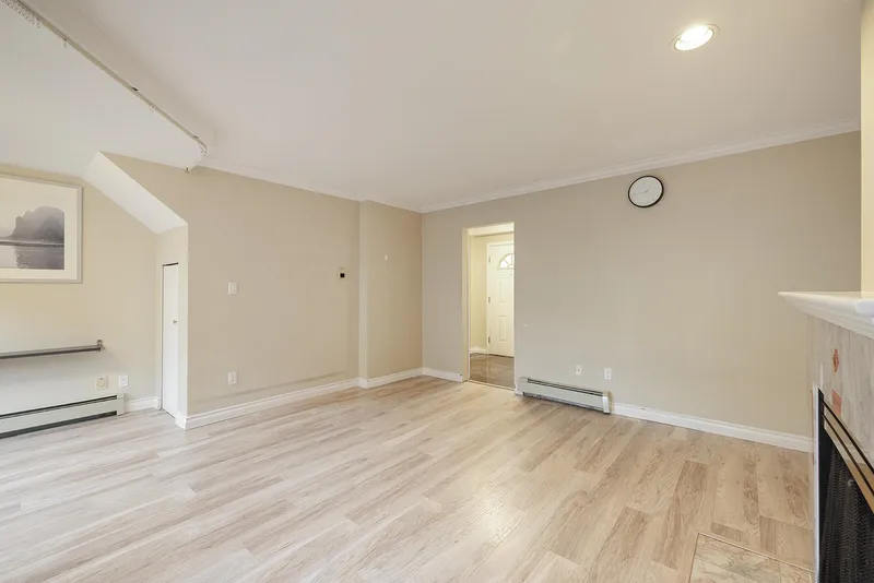 5 8651 GENERAL CURRIE ROAD - photo 3 of 18