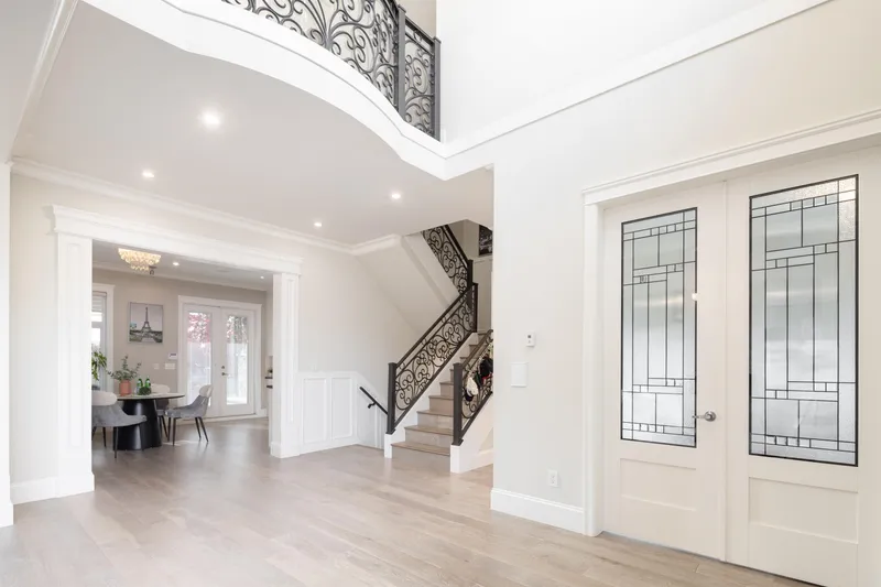 6326 DAWSON STREET - photo 4 of 25