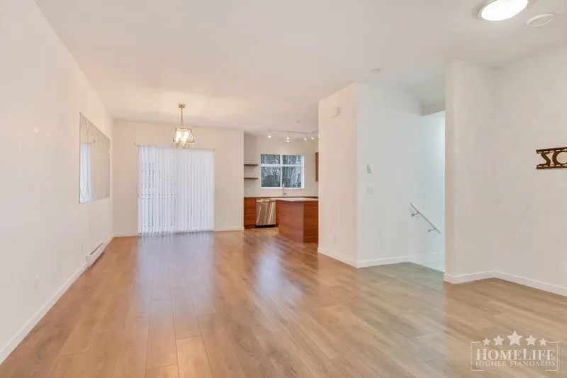 503 16433 WATSON DRIVE - photo 4 of 22