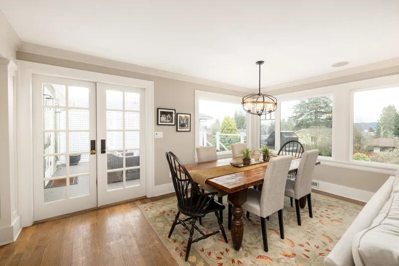 1470 HAYWOOD AVENUE - photo 4 of 21