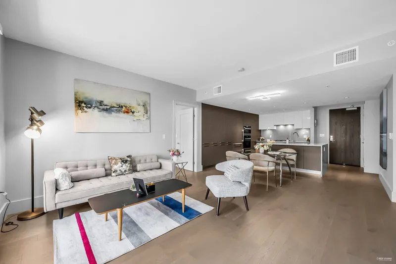 204 2089 W 43RD AVENUE - photo 1 of 25