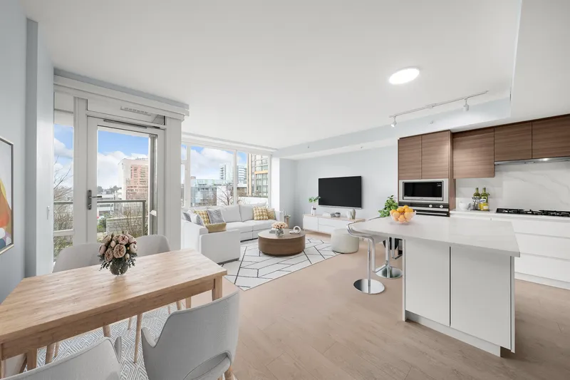 602 6833 BUSWELL STREET - photo 4 of 25