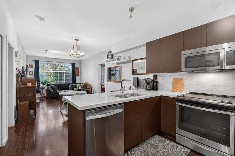 101 19201 66A AVENUE - photo 1 of 25