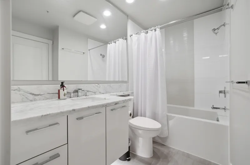 507 3263 PIERVIEW CRESCENT - photo 2 of 20