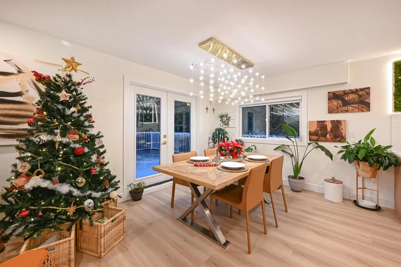 1409 WINDSOR CRESCENT - photo 4 of 25