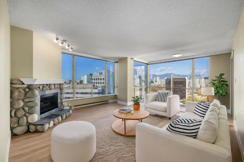 1302 2668 ASH STREET - photo 2 of 25