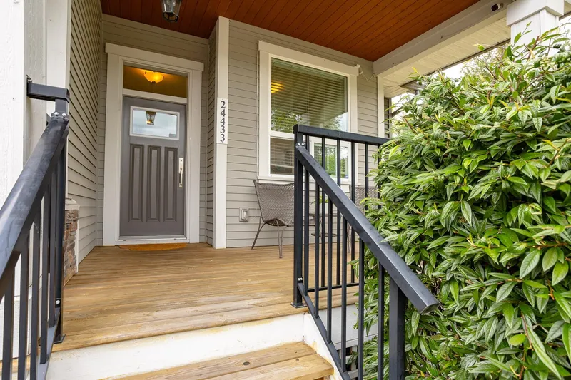 24433 113A AVENUE - photo 4 of 25