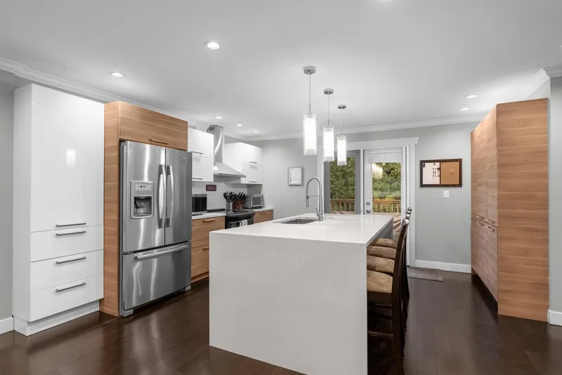 937 THERMAL DRIVE - photo 3 of 24