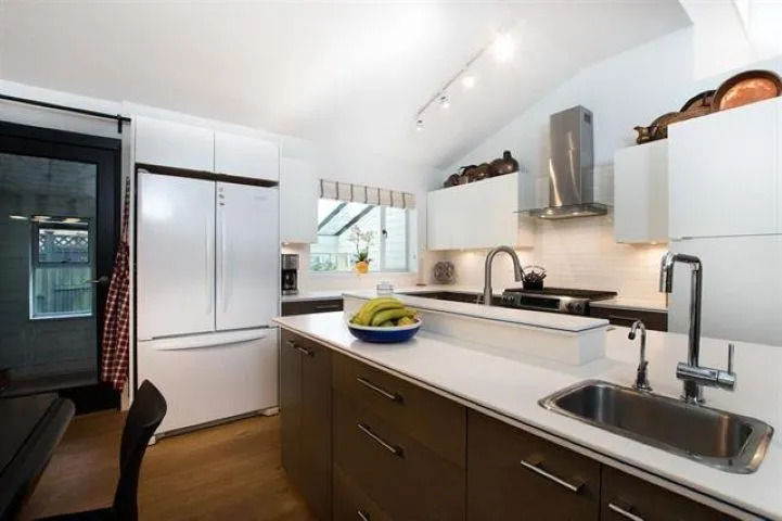 5745 FERGUSON COURT - photo 4 of 25