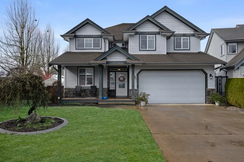 32610 HOOD AVENUE - photo 1 of 25