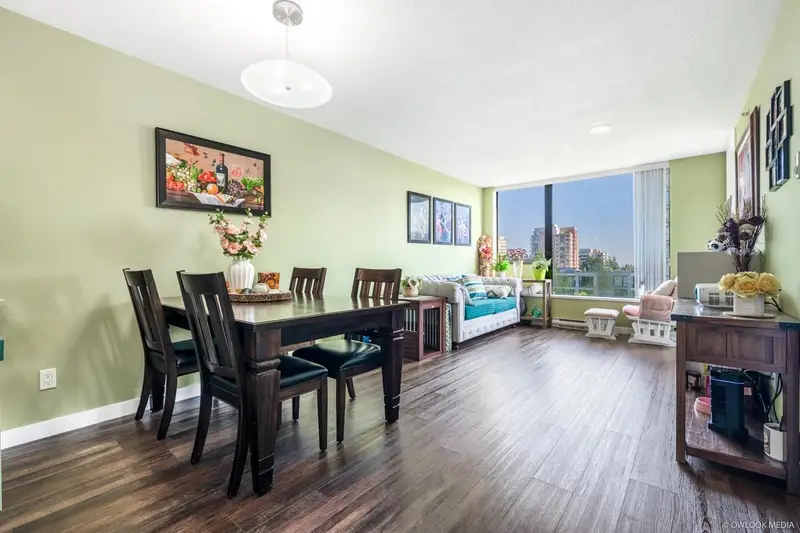 601 7108 COLLIER STREET - photo 4 of 21