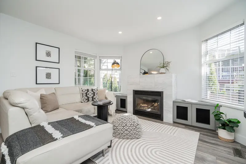 1120 HACHEY AVENUE - photo 3 of 25